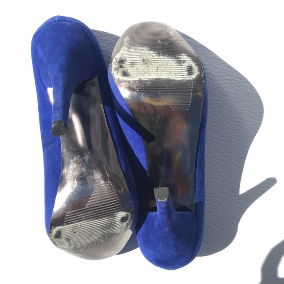 Steve Madden Trinitie Blue Suede Pumps - Picture 10 of 10